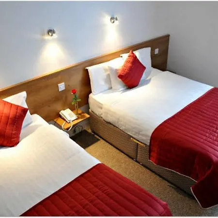 Maple Otel 2*