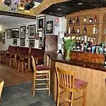 Szálloda Maple 2*