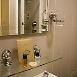 Hotel Maple