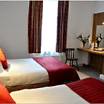 Hotel Maple 2*